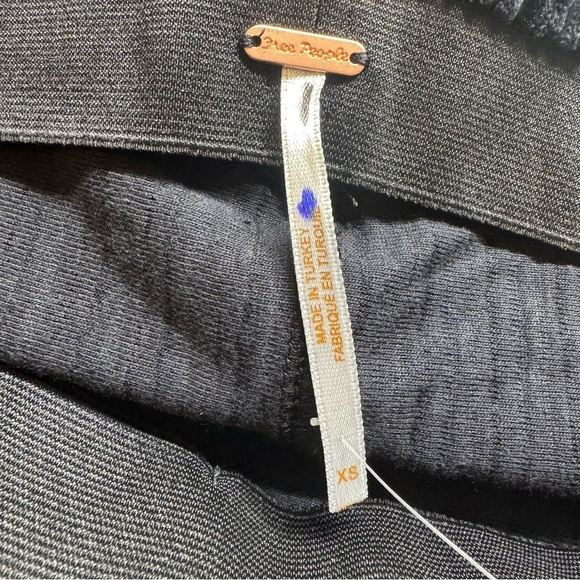 New Free People Velvet Flare Pants Slim Pull-On High Rise Black XS - Picture 10 of 14